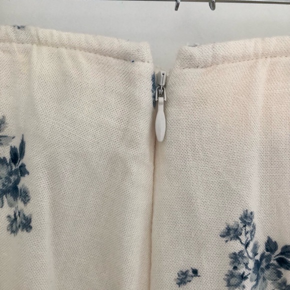 NWT American Eagle Outfitters Linen Blend White and Blue Floral Skirt | Small - Picture 5 of 7